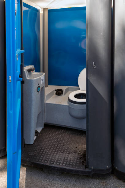 Best Portable restroom trailer rental  in Port Angeles, WA
